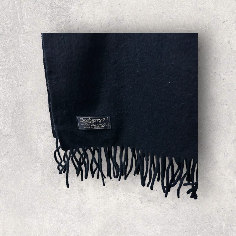 Burberry Scarf 100% Lambswool - Image 2