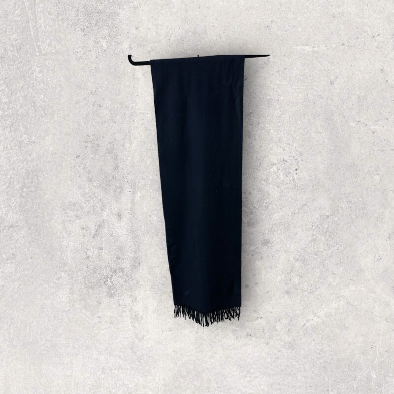Burberry Scarf 100% Lambswool - Image 4